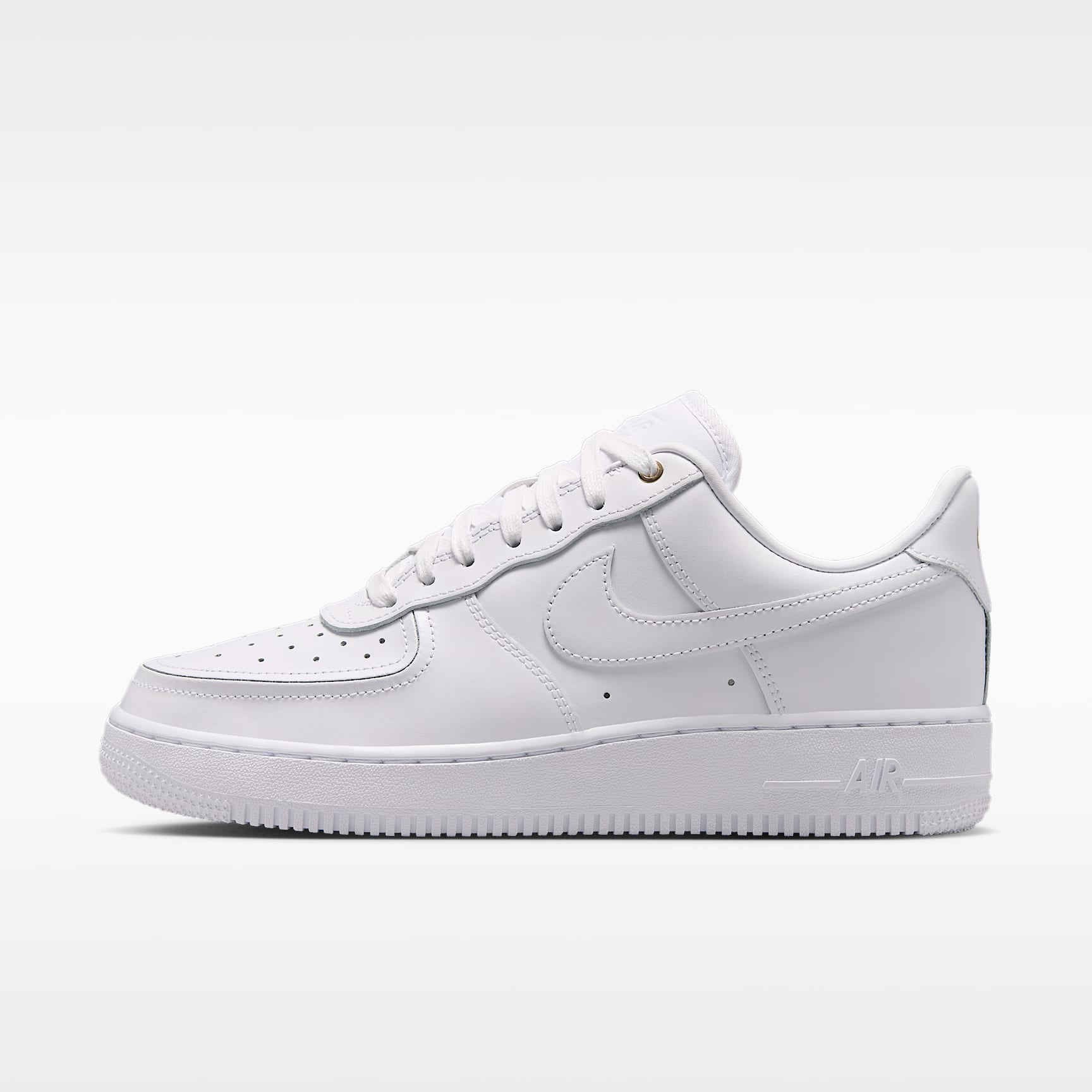 Mica 新品⭐︎NIKE AIR FORCE 1 '07 ホワイト NIKE公式】ナイキ エア フォース 1 '07 ウィメンズシューズ.オンライン